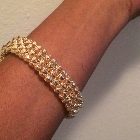 🏆🎉HOST PICK🎉🤩NWOT Vintage Bracelet🏆🙌🏽❣️ - Picture 4 of 6